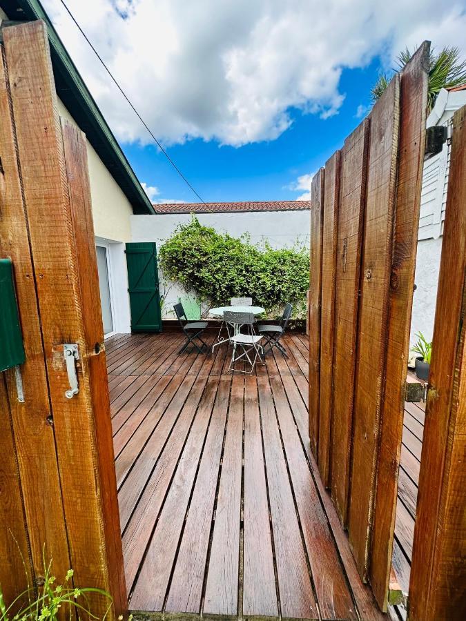 Sunny - Charmant Duplex Avec Terrasse Privative Tosse Buitenkant foto